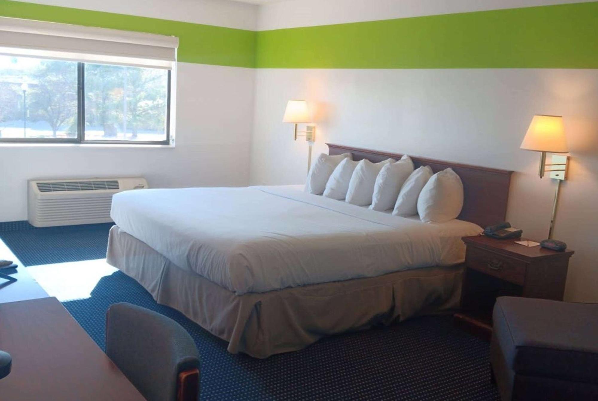 Ramada Limited - 3*